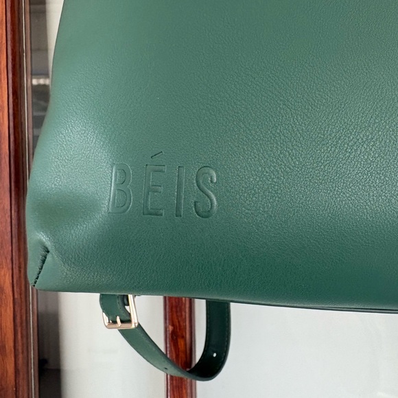 BEIS Wicked Elphaba Green Backpack - Picture 2 of 12